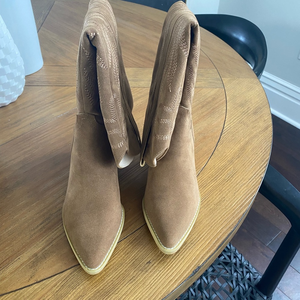 Oasis society brand new boots in brown size 8.5